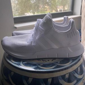 Adidas Swift Run